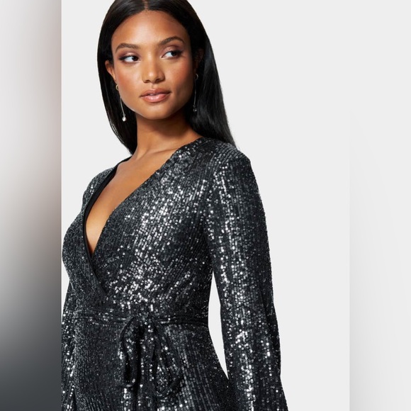 NWT Bebe Sequinned Minidress Long Sleeves V-neck - Picture 5 of 7
